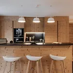 Kara Gypaete - Charme - Proche Village Apartment *